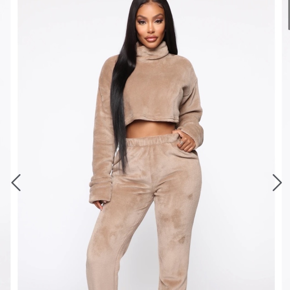 Pookie bear fashionova set (brand new )